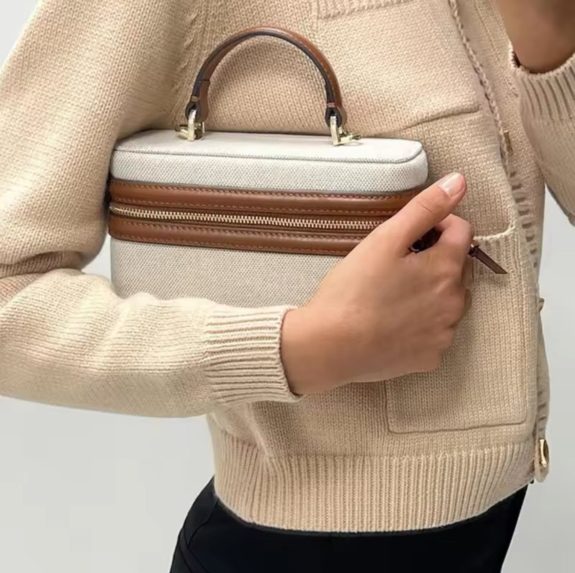 CASUAL ELEGANCE Bag